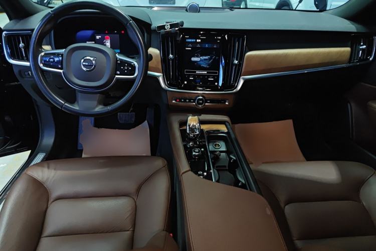 Used Volvo S90 2022 B5 Zhiyi Luxury Edition