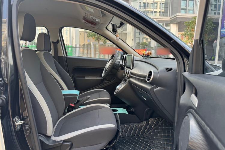 Used ORA Black Cat 2021 301 km Basic Version
