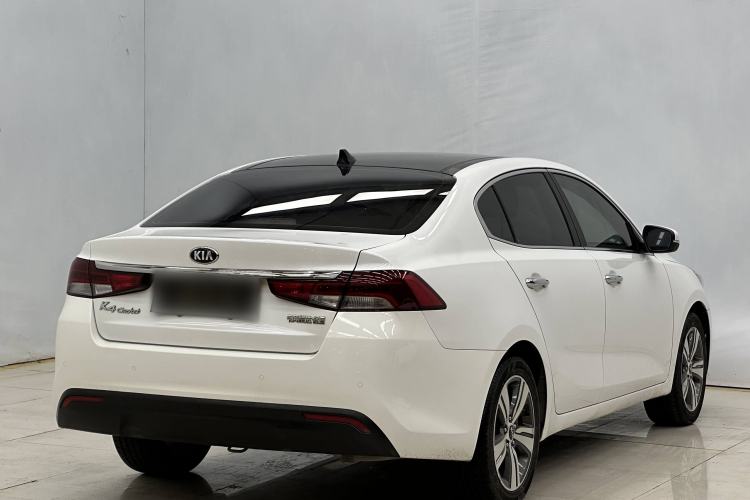 Used Kia K4 2017 1.8L Automatic GLS
