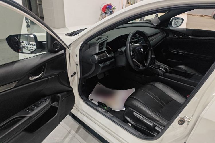 Used Honda Civic 2021 HATCHBACK 220TURBO CVT New Trendsetter