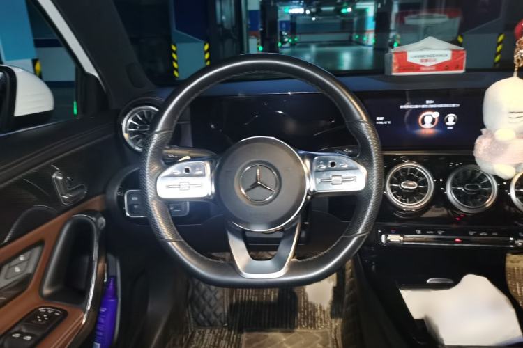 Used Mercedes-Benz A-Class 2021 A 200 L Sport Sedan Fashion Model
