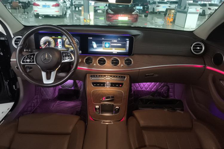 Used Mercedes-Benz E-Class 2019 E 260 L
