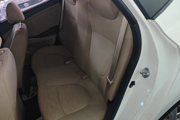 Used Hyundai Verna 2014 1.4L Automatic Leading-Edge GLX
