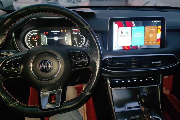 Used MG HS 2018 20T Automatic Two-Wheel Drive Hormone Passion Edition China V Standard
