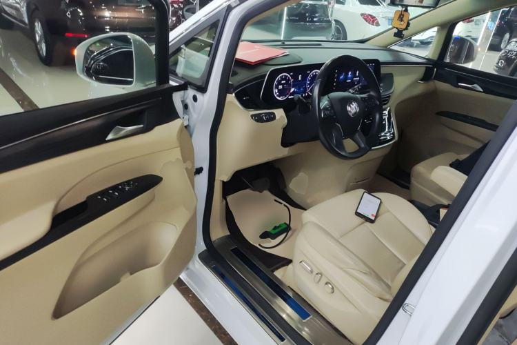 Used Buick GL8 2023 ES Lu Zun Deluxe Model
