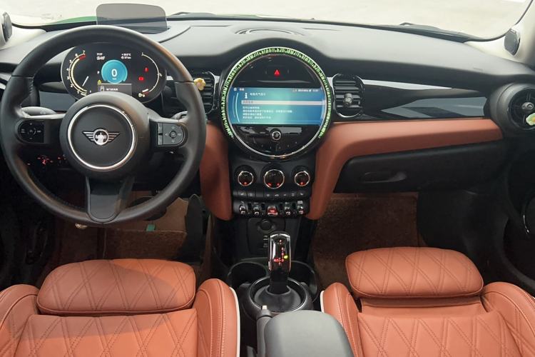 TDK.VehicleDetails.img