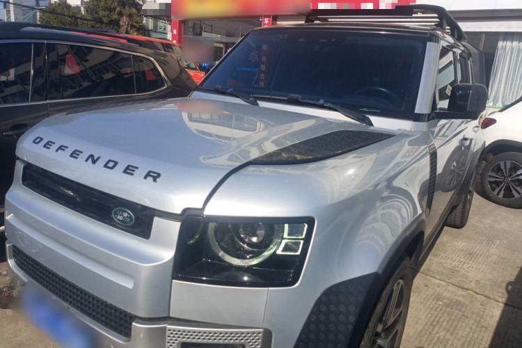 Used Land Rover Defender 2022 110 P400 Dark Edition