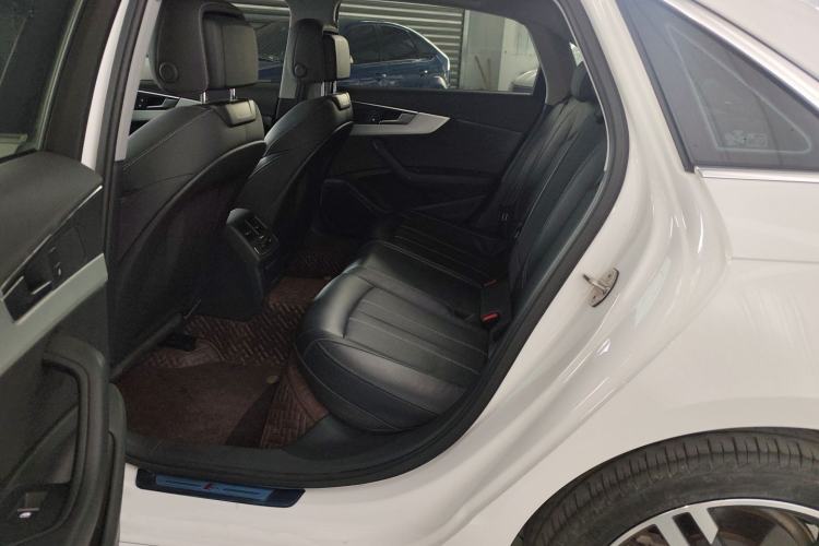 Used Audi A4L 2022 40 TFSI Fashion Dynamic Model