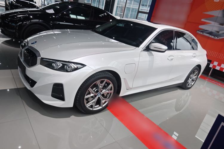 Used BMW i3 2022 eDrive 35 L
