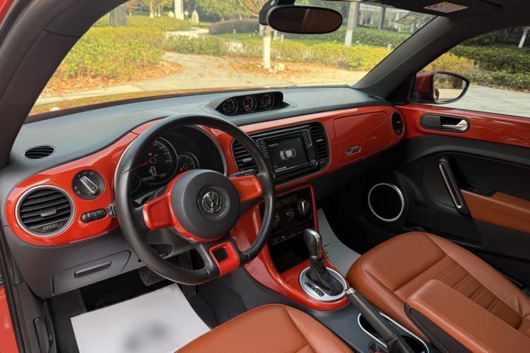 Used Volkswagen Beetle 2018 180TSI Joyful Orange Edition