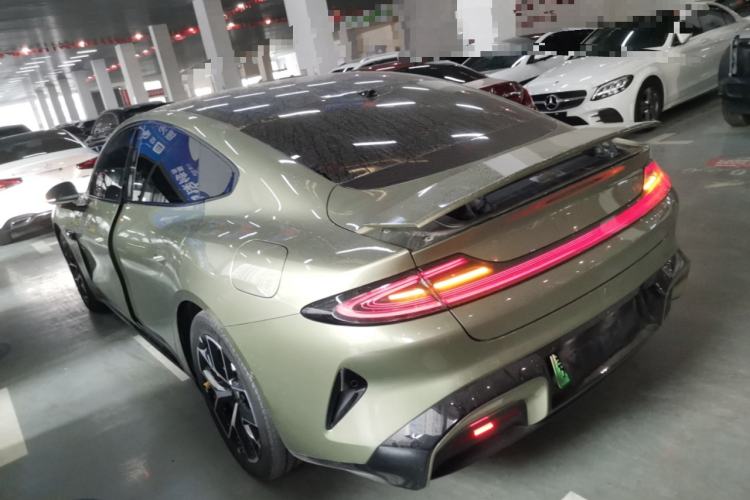 Used  SU7 2024 Rear-Drive Ultra-Long Range Advanced Pro-Level Intelligent Driving Version