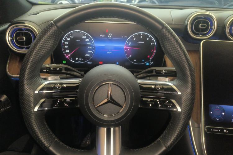 Used Mercedes-Benz GLC 2023 GLC 300 L 4MATIC Dynamic Edition 5-seater