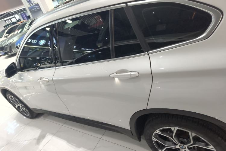 Used BMW X1 2020 sDrive25Li Leading Model