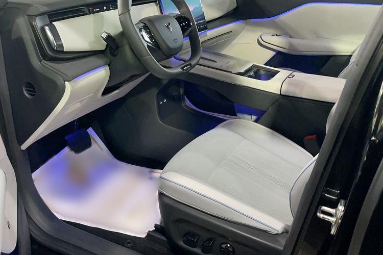 Used VOYAH COURAGE 2024 Long-Range Supercharge Edition
