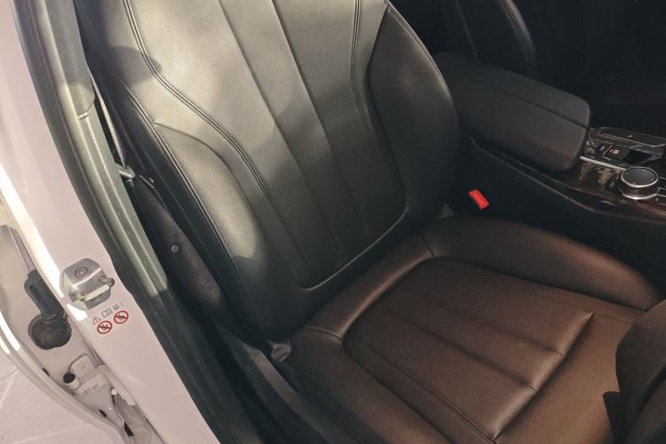 Used BMW 5 Series 2018 525Li M Sport Package
