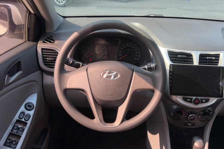 Used Hyundai Verna (older generation) 2014 1.4L Automatic Smart GLS