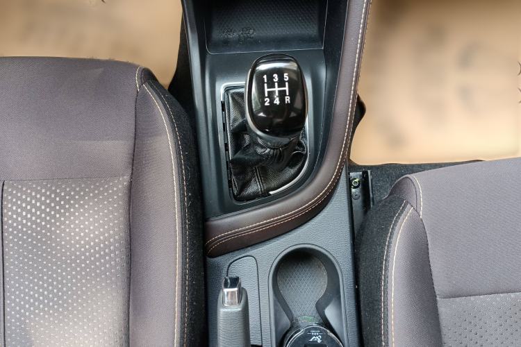 Used Changan Eado DT 2019 1.6L Manual Comfort Model China VI Standard
