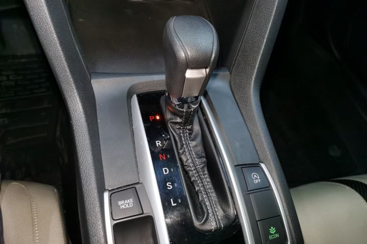 Used Honda Civic 2016 220TURBO CVT Luxury Edition