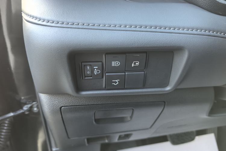 Used Toyota Crown Land Cruiser 2023 2.5L HEV Four-Wheel Drive Luxury Edition
