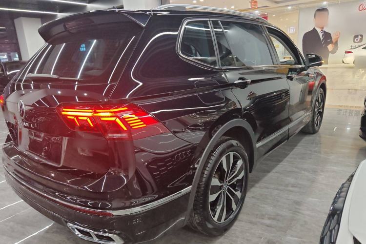 Used Volkswagen Tiguan L 2022 330TSI Automatic Two-Wheel Drive R-Line Enhanced Edition