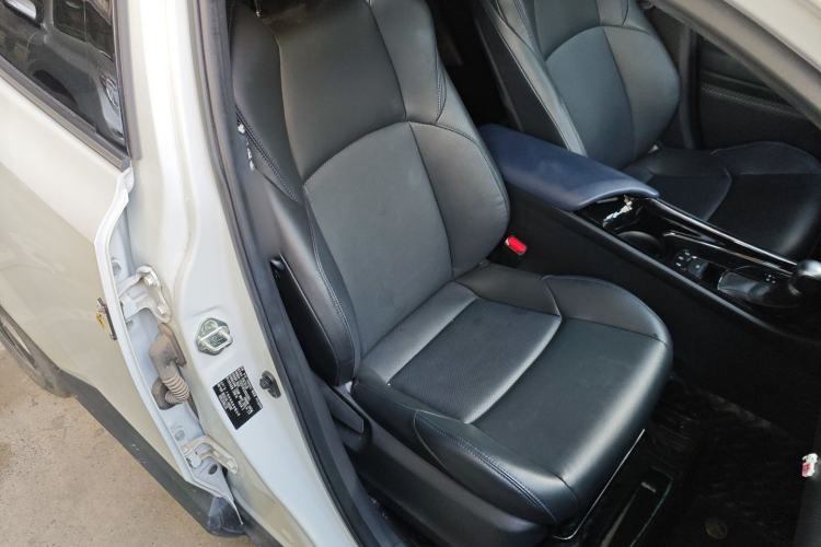 Used Toyota C-HR 2021 2.0L Luxury Edition
