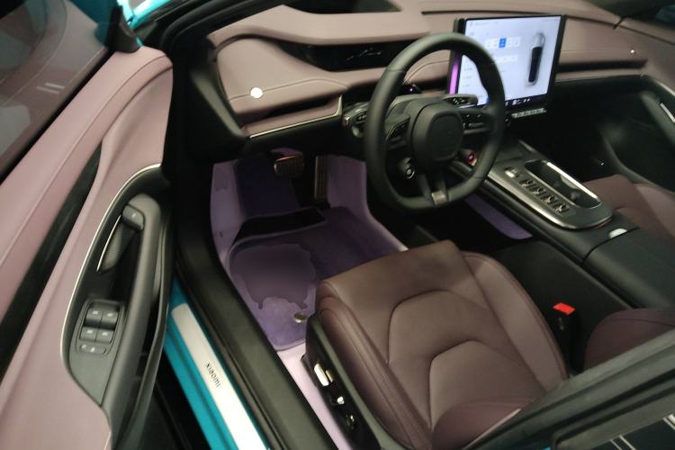 Used  SU7 2024 Four-Wheel Drive Ultra-Long Range Advanced Intelligent Driving Max Edition
