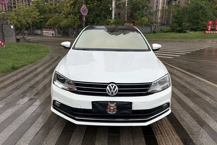 Used Volkswagen Sagitar 2018 1.6L Automatic Comfort Model
