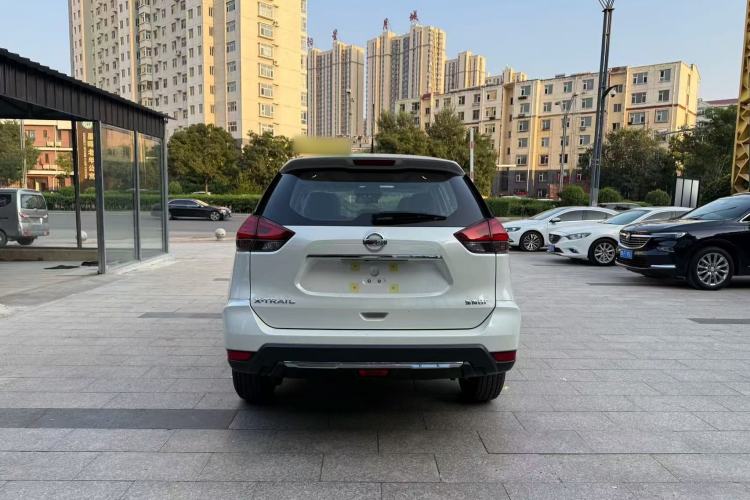 Used Nissan X-Trail 2023 Classic 2.0L Two-Wheel Drive Smart Connect Premium Edition
