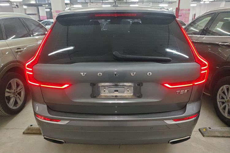 Used Volvo XC60 2019 T5 4x4 Smart Edition China VI Standard
