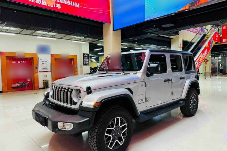 Used  Wrangler 2024 2.0T Sahara Four-Door Edition
