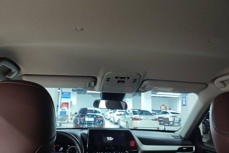 Used Toyota Highlander 2024 2.5L Smart Electric Hybrid Dual-Motor Two-Wheel-Drive Elite Edition 5 Seats
