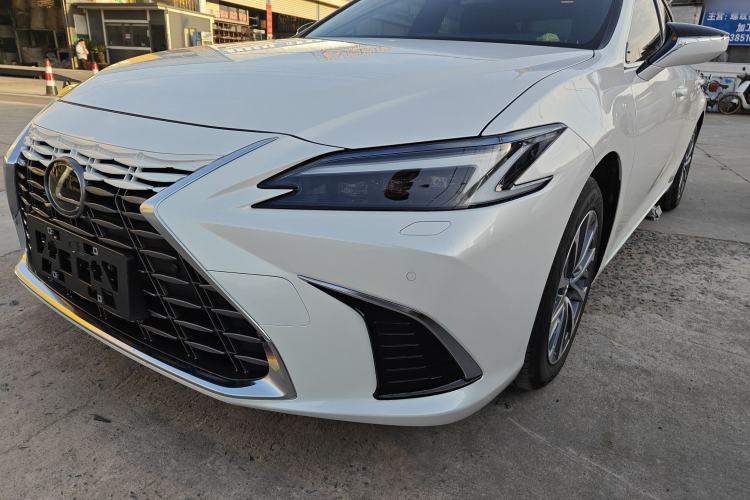Used Lexus ES 2025 200 Premium Edition