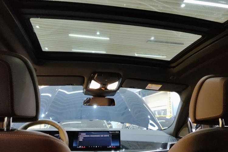 Used BMW X6 2023 xDrive40i Luxury Model with M Sport Package