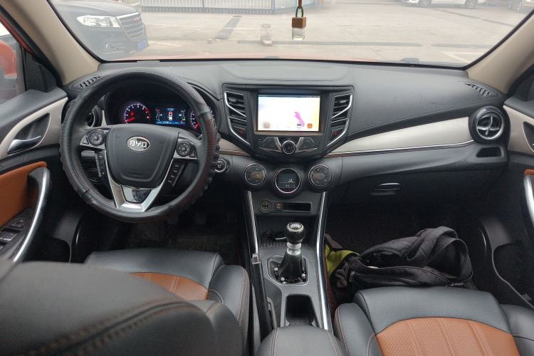 Used BYD Song 2016 1.5TI Manual Luxury Model
