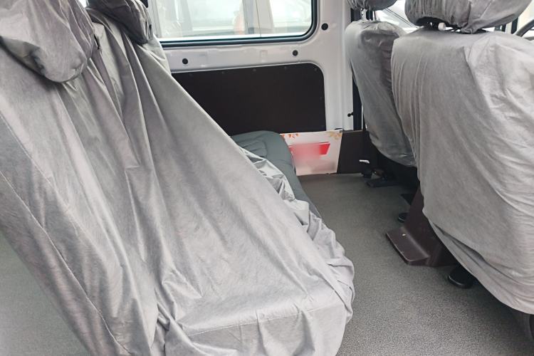 Used  Ruisheng Ace M7 2025 1.6L Manual Standard Wheelbase Comfort Version 5 Seats
