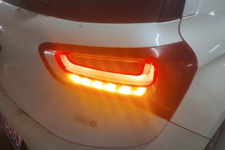 Used  6 2014 1.6T Luxury Edition THP200