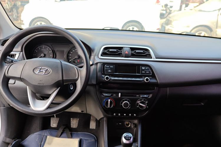 Used Hyundai Verna 2017 1.4L Manual Huancai Edition China V Standard