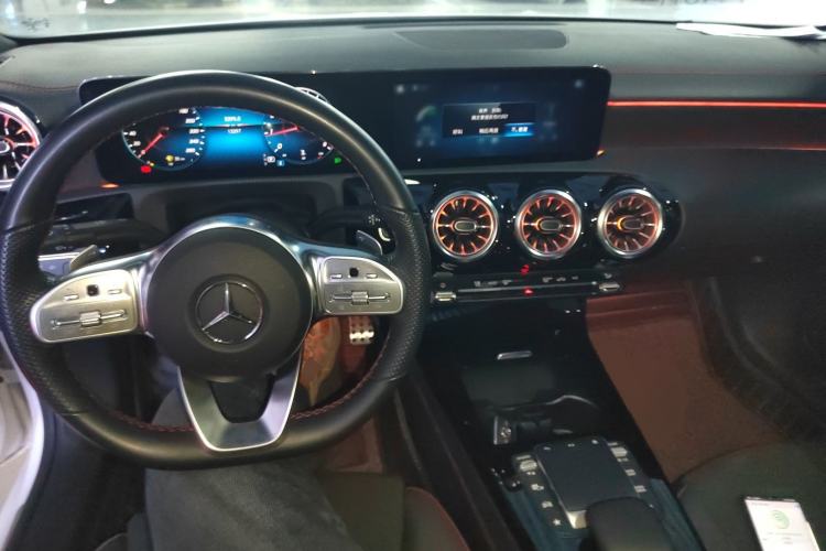 Used Mercedes-Benz CLA 2022-Year Updated CLA 200
