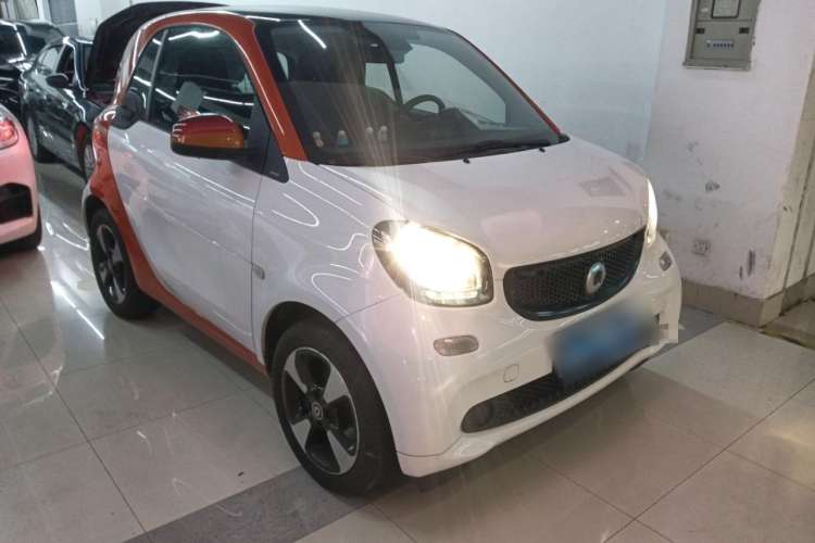 Used  fortwo 2018 1.0L 52kW Hardtop Passion Edition China V Standard
