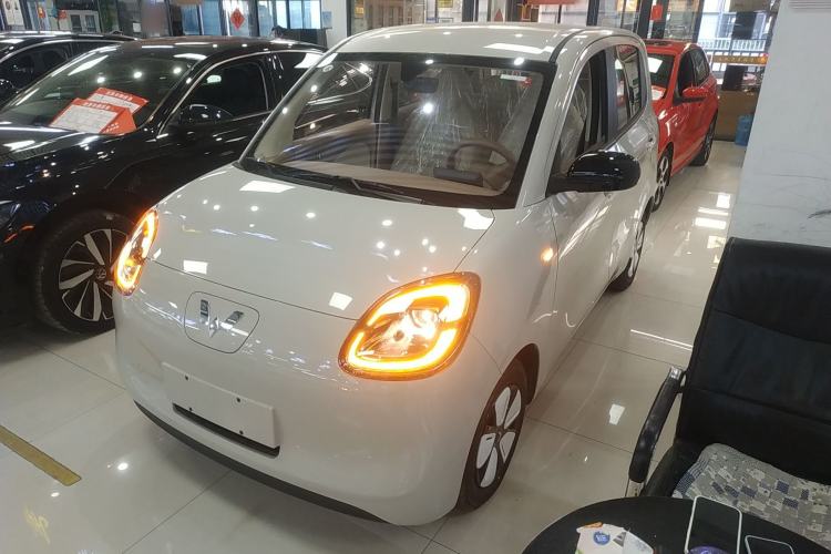 Used Wuling Hongguang MINIEV 2025 Four-Door Version Advanced Edition
