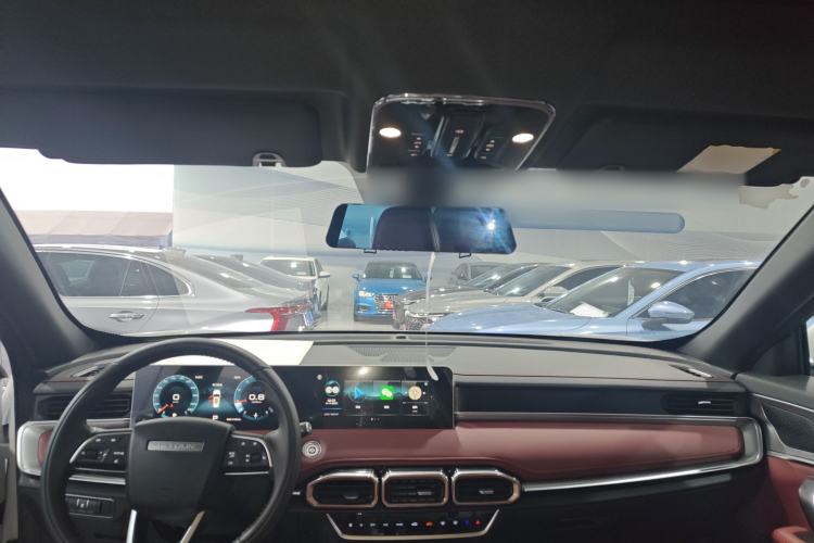 Used JETOUR X70 PLUS 2025 Champion Edition 1.5T DCT Champion PRO 7-Seater
