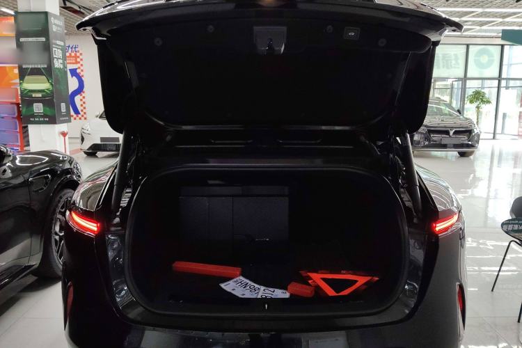 Used  11 2022 011 MMW Collaboration Limited Edition
