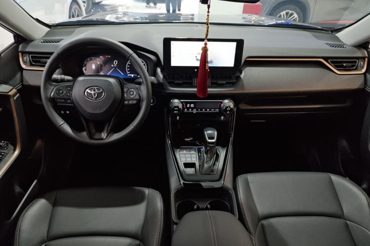 Used Toyota Wildlander 2024 2.0L CVT 4x4 Luxury PLUS Edition