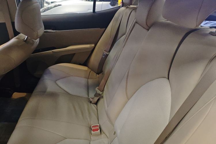 Used Toyota Camry 2018 Dual-Engine 2.5 HG Luxury Edition