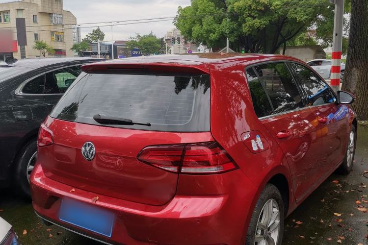 Used Volkswagen Golf 2018 230TSI Automatic Comfort Model
