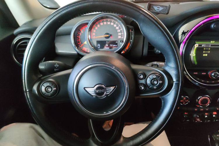 Used  MINI 2016 1.5T COOPER
