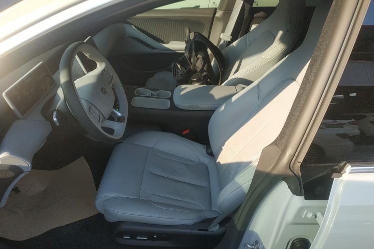 Used Nio ET5 2025 75 kWh