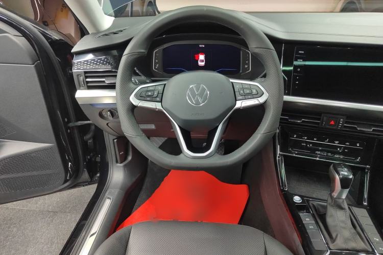 Used Volkswagen Passat 2022 330TSI Starry Luxury Edition