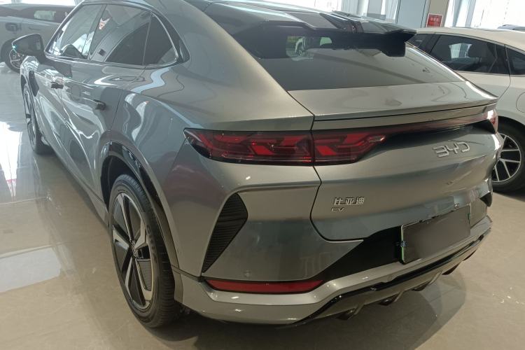 Used BYD Song L EV 2025 Intelligent Driving Version 662 km LiDAR Excellence Edition
