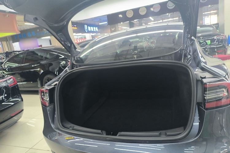 Used Tesla Model 3 2022 Rear-Wheel-Drive Version